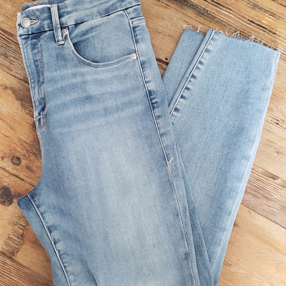 Good America-Good Waist Crop Raw Edge Jeans
